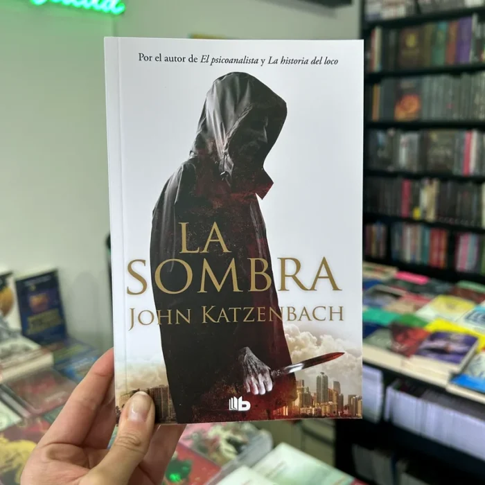 Foto de portada del Libro La sombra de John Katzenbach 9789585654341